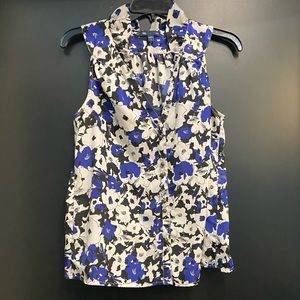 GAP Size S Button Front Floral Sleeveless Blouse
